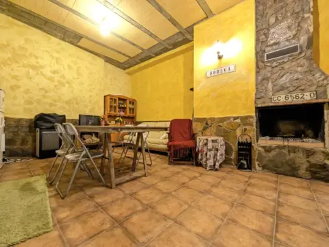 Local comercial en calle Mayor Baja