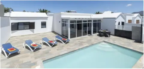 Chalet en calle Vesubio