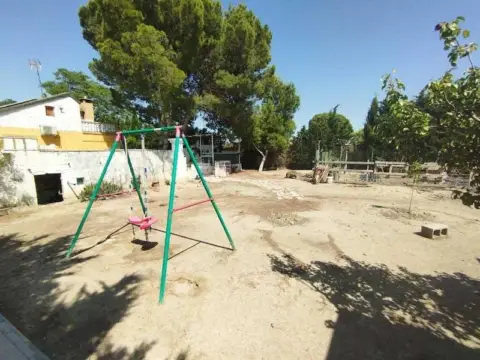 Chalet en calle Diseminados