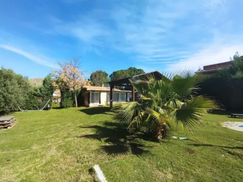 Casa en calle Parquemuel