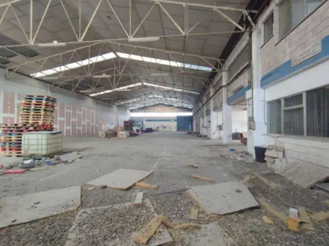 Nave industrial en calle Ciudad Transporte (B)