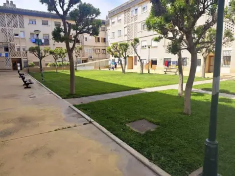 Piso en calle de Astún