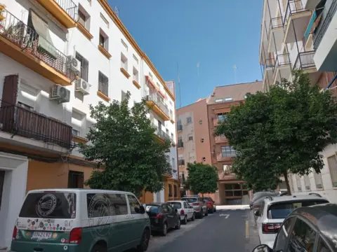 Piso en calle de la Virgen de Begoña