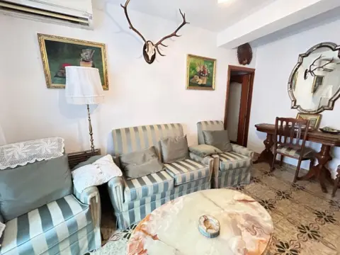 Piso en calle de Sarria, 50