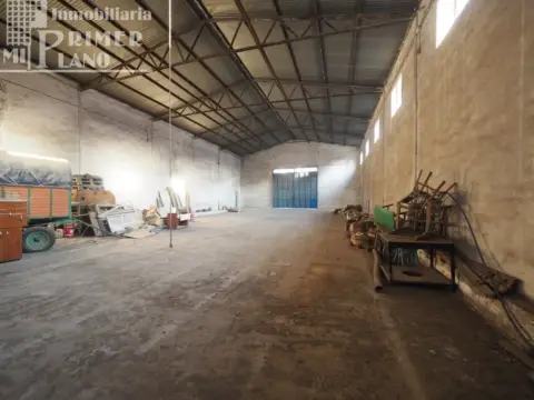Nave industrial en Centro