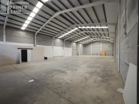 Nave industrial en calle Príncipe Alfonso