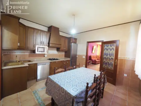 Casa en Zona Centrica- Junto A Juan de Zuñiga