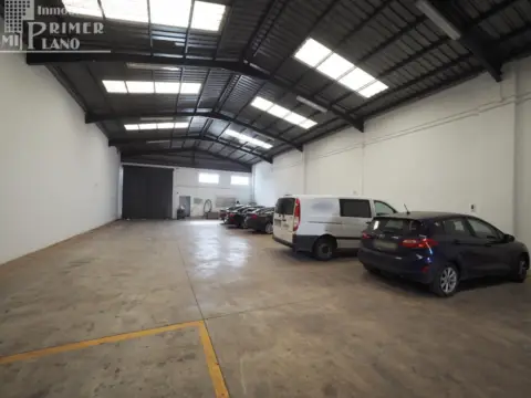 Nave industrial en calle Príncipe Alfonso