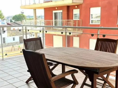 Piso en calle C Canyes I Fang