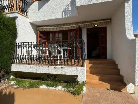 Chalet en Primera Linea de Playa Pobla de Farnals