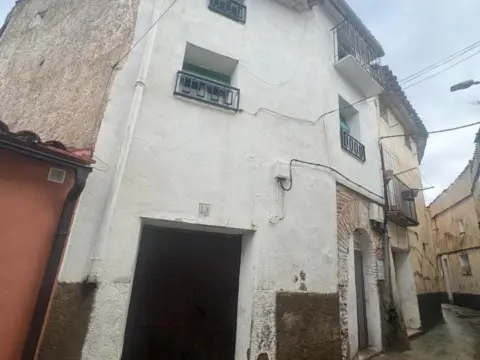 Chalet en calle de las Cuatro Esquinas