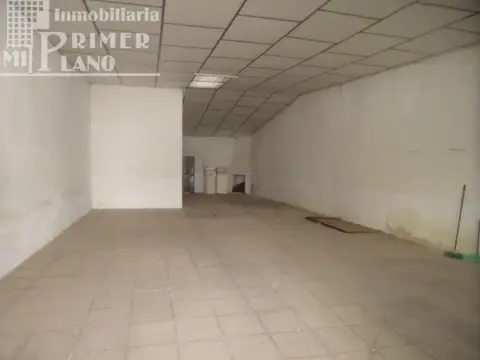 Nave industrial en Centro