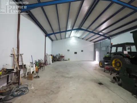 Nave industrial en calle Príncipe Alfonso