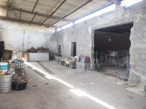 Nave industrial en calle Príncipe Alfonso