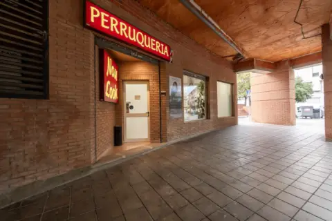 Local comercial en Plaça de Joan Tutau