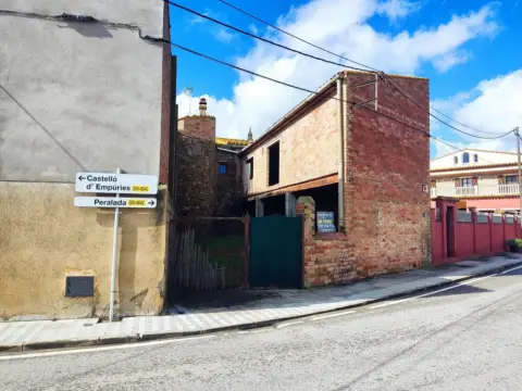 Almacén en calle Carrer Castelló