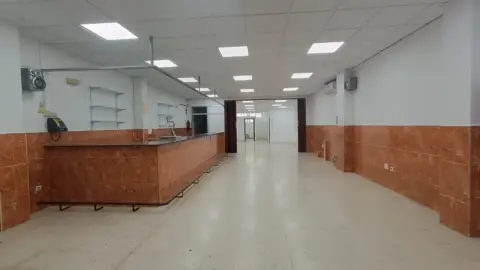 Local comercial en Centro