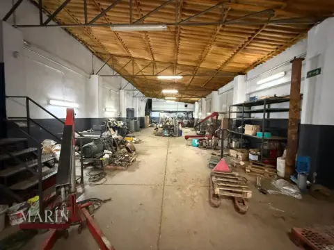 Nave industrial en calle del Romero