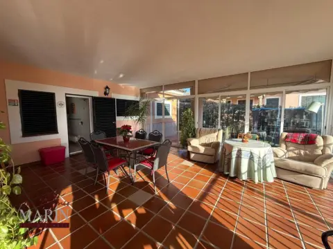 Chalet en Urbanización Lomas
