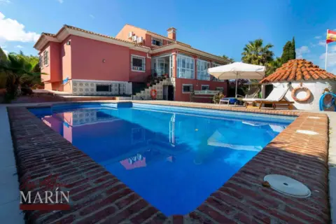 Chalet en Avenida de los Montitos