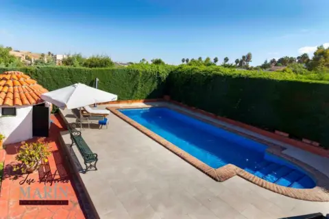 Chalet en Avenida de los Montitos