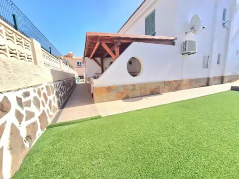 Piso en calle Comas Quesada