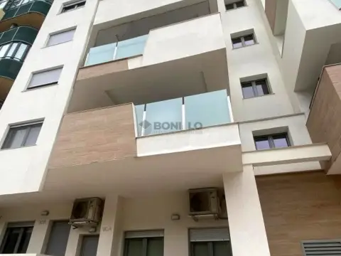 Apartamento en Avenida Sagunto