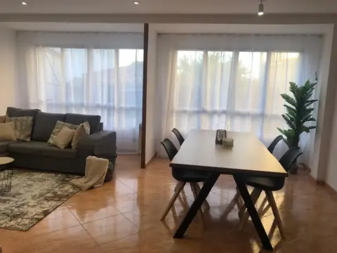 Piso en calle de la Marina, 7