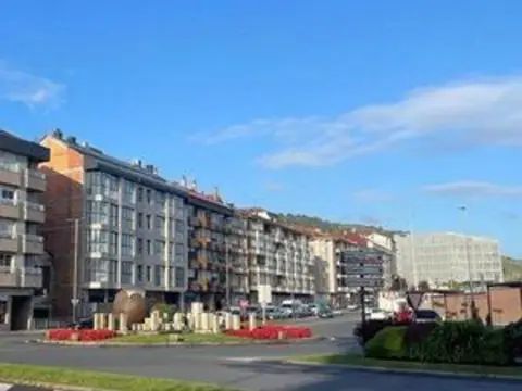 Estudio en calle de Francisco Lloréns Díaz
