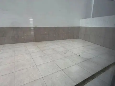 Estudio en calle de Francisco Lloréns Díaz