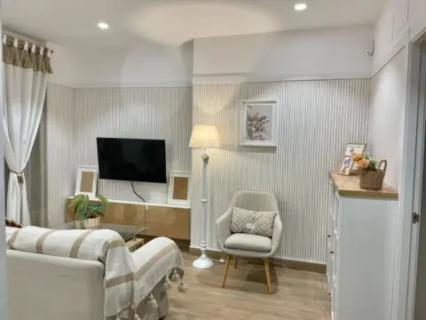 Piso en calle Hoya de la Mora