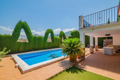 Chalet en calle Cosmos