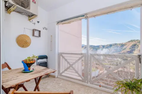 Piso en calle de Julio César, 22