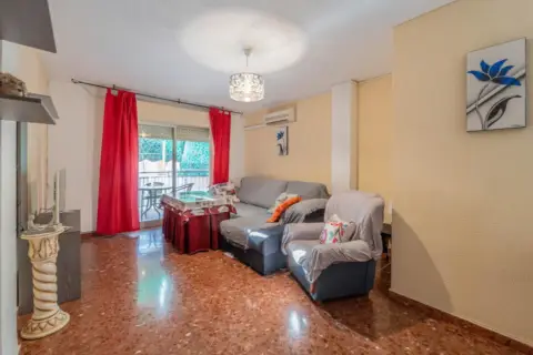 Piso en calle de la Encrucijada