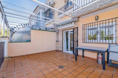 Dúplex en calle Torre de Comares, 71