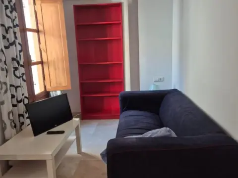 Piso en calle Nueva de la Virgen