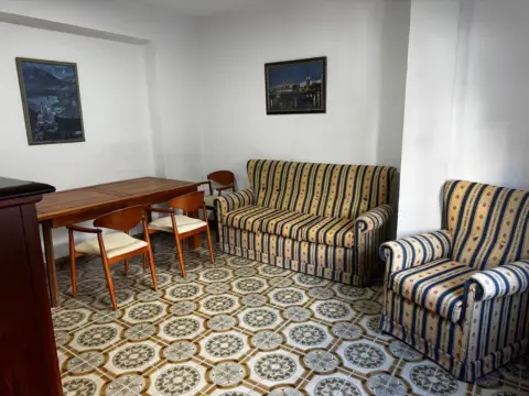 Piso en calle Mulhacén, 22