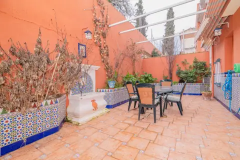 House in Granada Capital