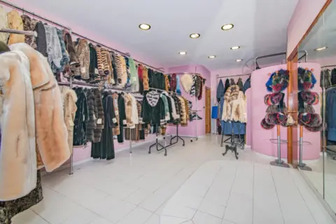 Local comercial en calle del Poeta Manuel de Góngora
