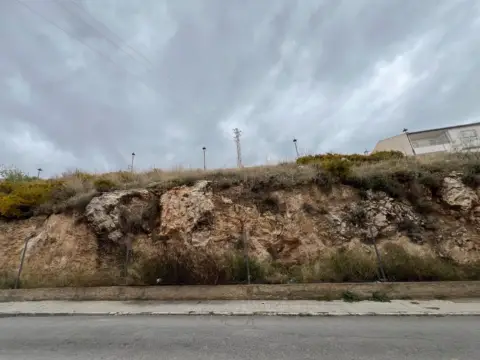 Terreno en calle Castillejo