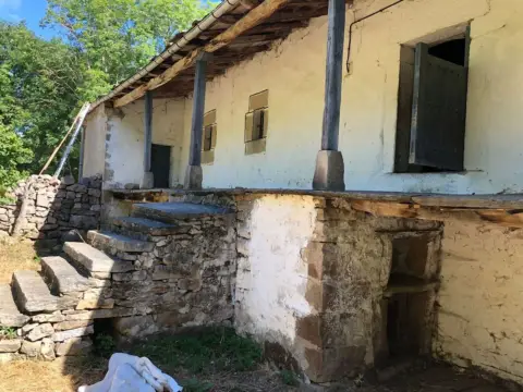 Finca rústica en Espinosa de los Monteros