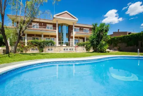 Chalet en calle del Bergadà, nº 3