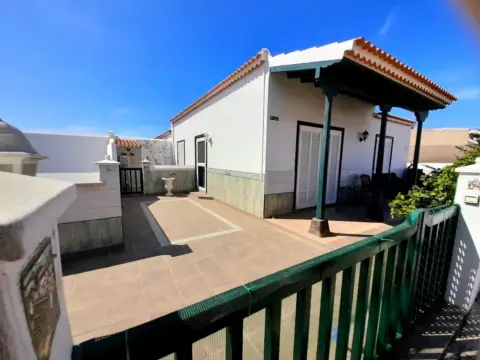 Casa adosada en Abades