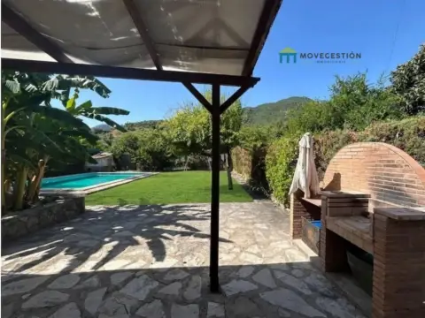 Casa en Tavizna