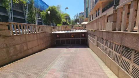 Garaje en calle de Manuel Murguía, 14
