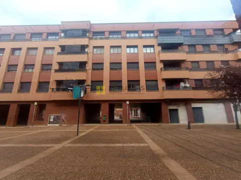 Piso en calle de las Sevillas, 2