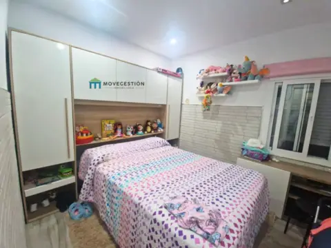 Piso en Bda Andalucia