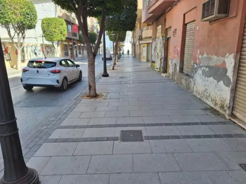 Local comercial en calle Mayor