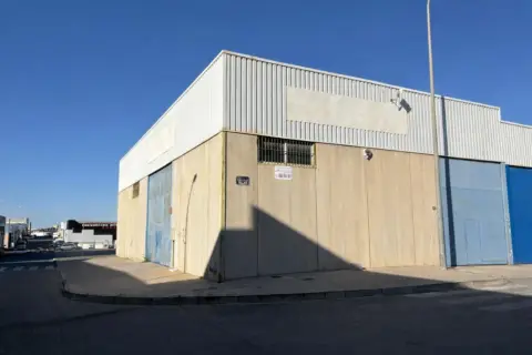 Nave industrial en El Mami