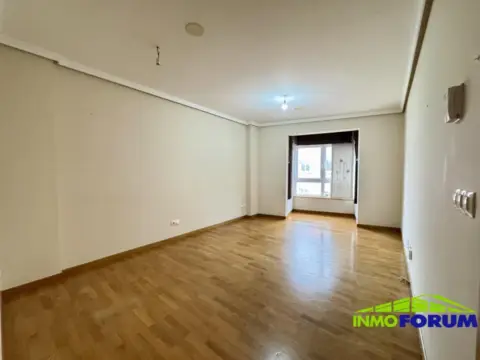 Piso en calle de la Gaiteira